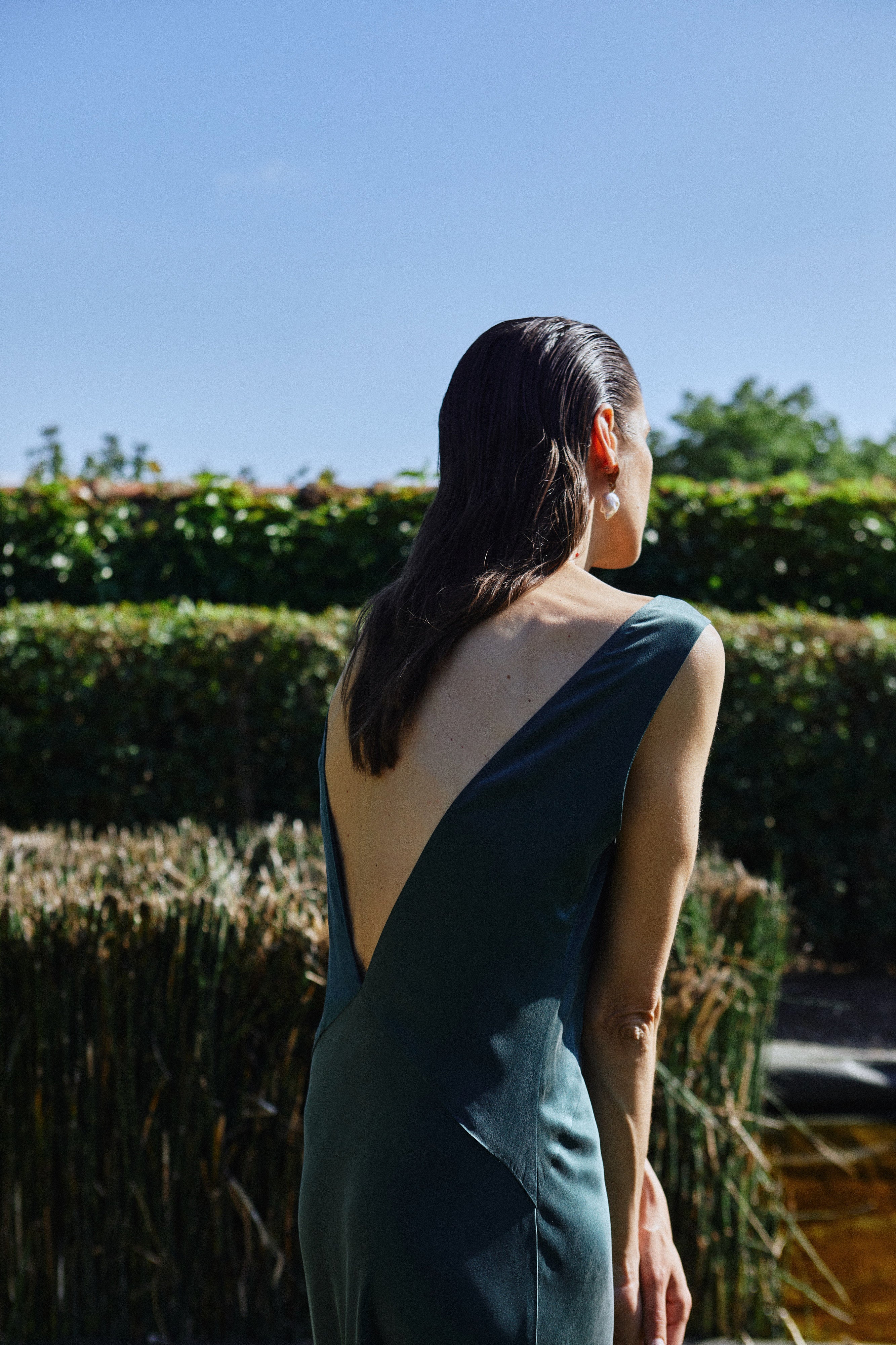 Emerald Green Silk Dress With V-Neck