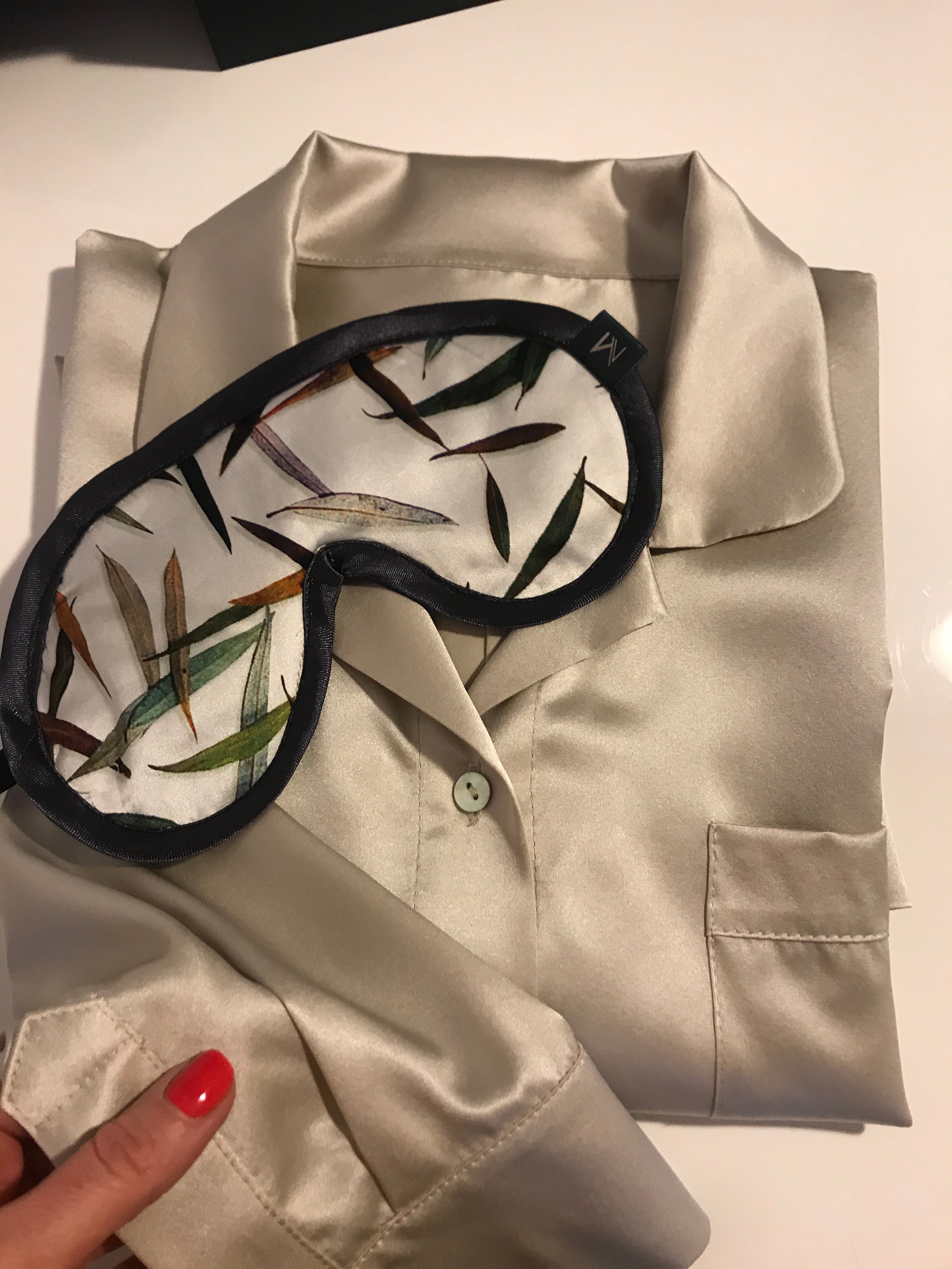 Eye mask